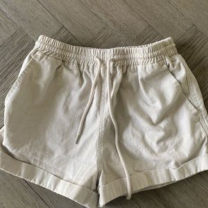 Beige cargo shorts